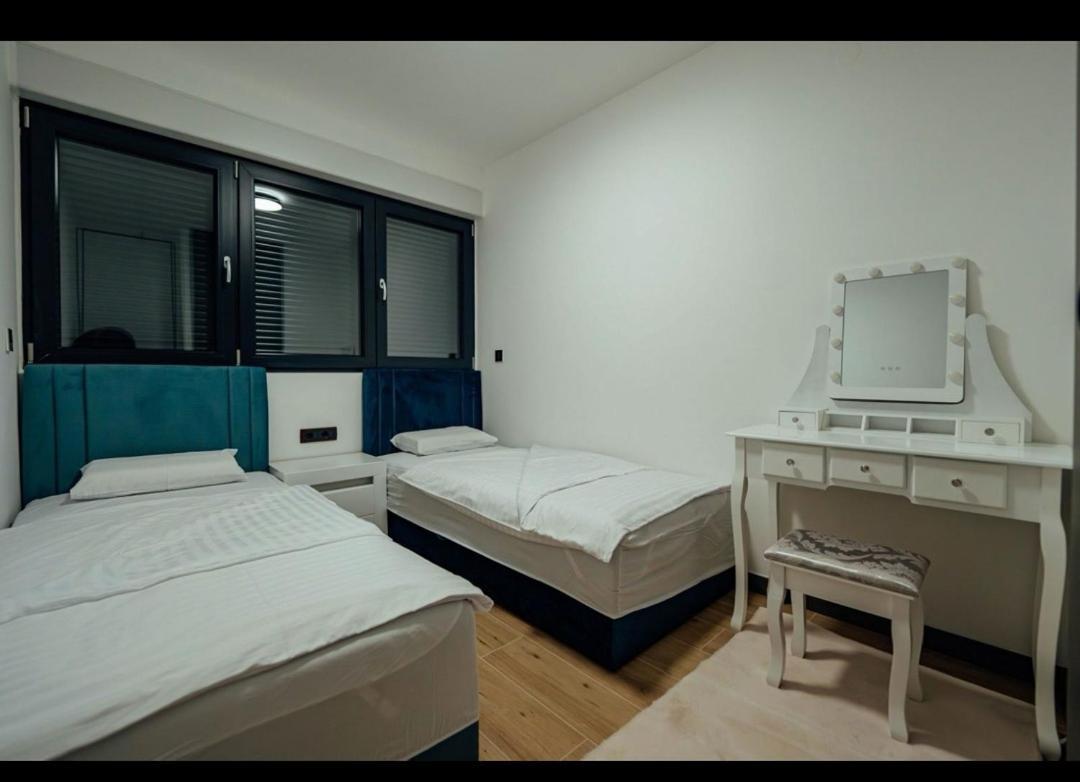 Black Queen Apartment Spalato Esterno foto